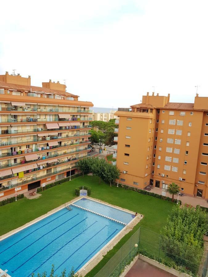 Apartament Santa Susanna Ngoại thất bức ảnh